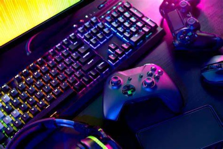 Aileen G Ainuse: The Rising Star in the World of Gaming and Content Creation
