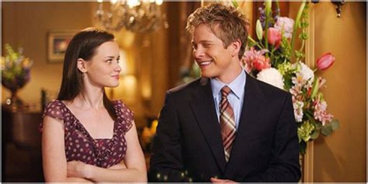 Alexis Bledel and Matt Czuchry Relationship: A Comprehensive Look into Their Love Story