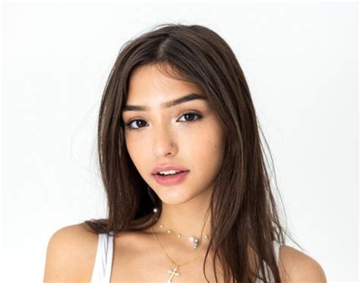 Azumi Nakama: Bio, Age & Career Highlights - [Updated 2024]