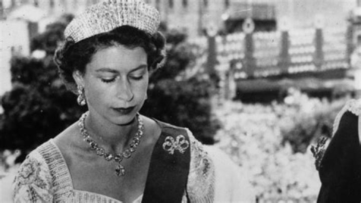Capturing History: Elizabeth II Coronation Photos