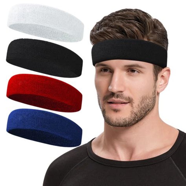 Classic 70's Hairstyles with Headbands: Timeless Fashion That Never Goes Out of Style