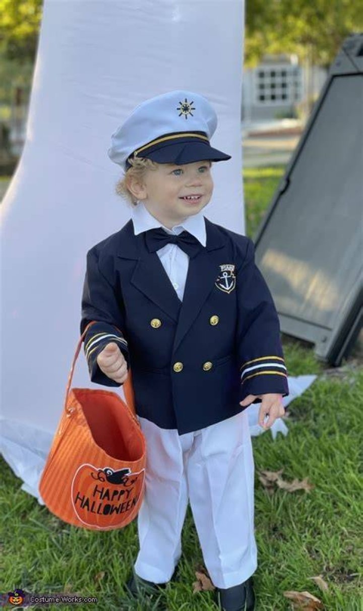 Create Your Own DIY Boat Captain Costume: A Comprehensive Guide to Nautical Style