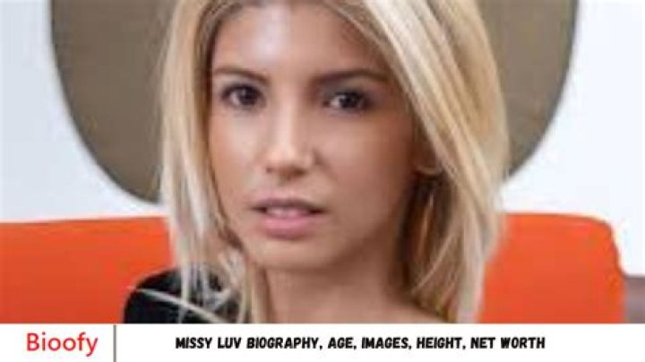 Discover Missy from YoungHeldon: Age, Biography, and Fascinating Insights