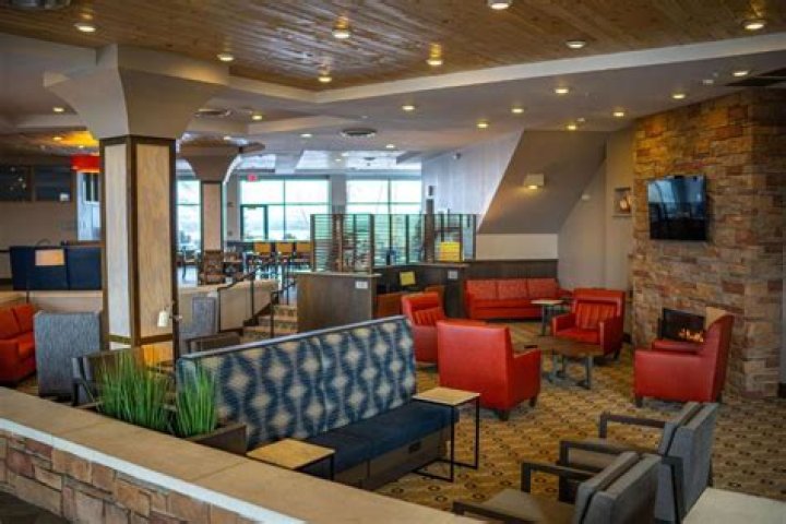 Discover the Comfort and Convenience of Hampton Inn Bemidji MN