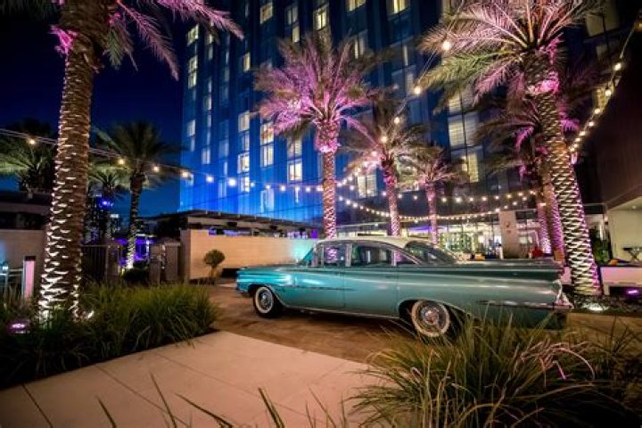 Discover the Luxury of Omni Austin Hotel at Governor's Row
