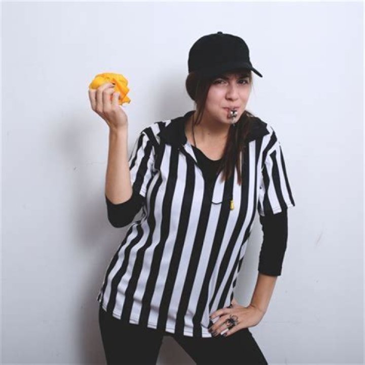 DIY Referee Shirt: A Comprehensive Guide to Crafting Your Own Uniform