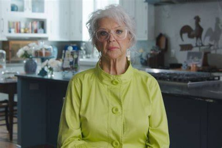 Does Paula Deen Have Cancer? Her Health Journey and Recent Changes