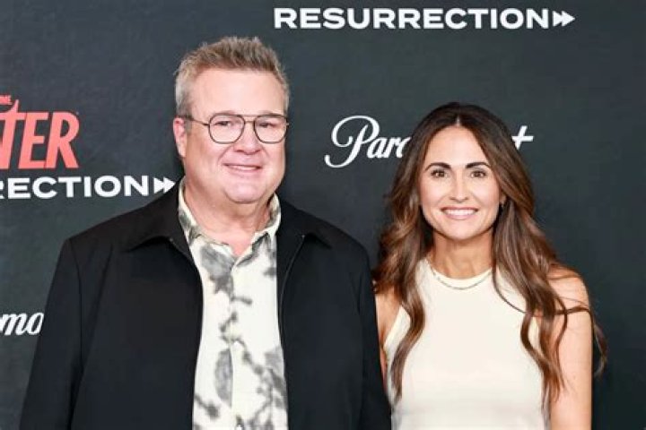 Eric Stonestreet & Lindsay Schweitzer: Engagement News & More!