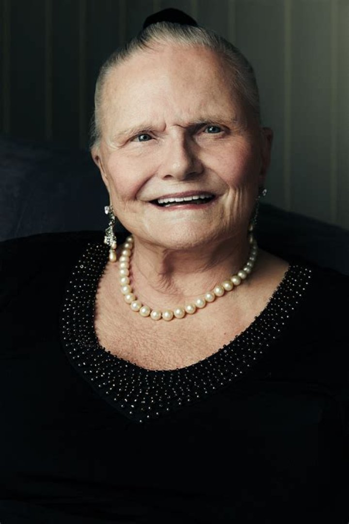 Erin Perrine Age: Unveiling the Life and Legacy of a Remarkable Woman