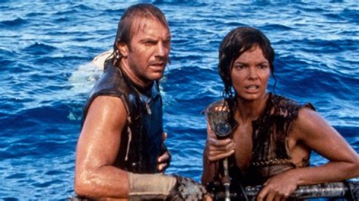 Exploring the Iconic Waterworld Cast: A Deep Dive into the Film's Legacy