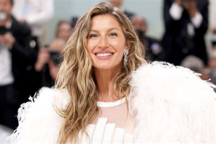 Gisele B&uuml;ndchen Height: A Comprehensive Guide to Her Iconic Stature and More