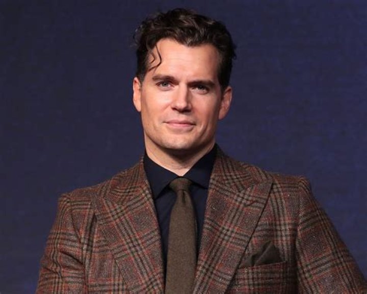 Henry Cavill Bond: The Charismatic Actor's Journey and Suitability for the Iconic Role