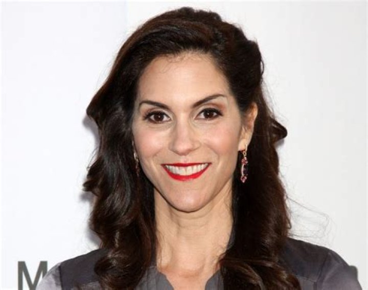 Jamie Gertz: The Rise of a Versatile Actress and Her Impact on Hollywood