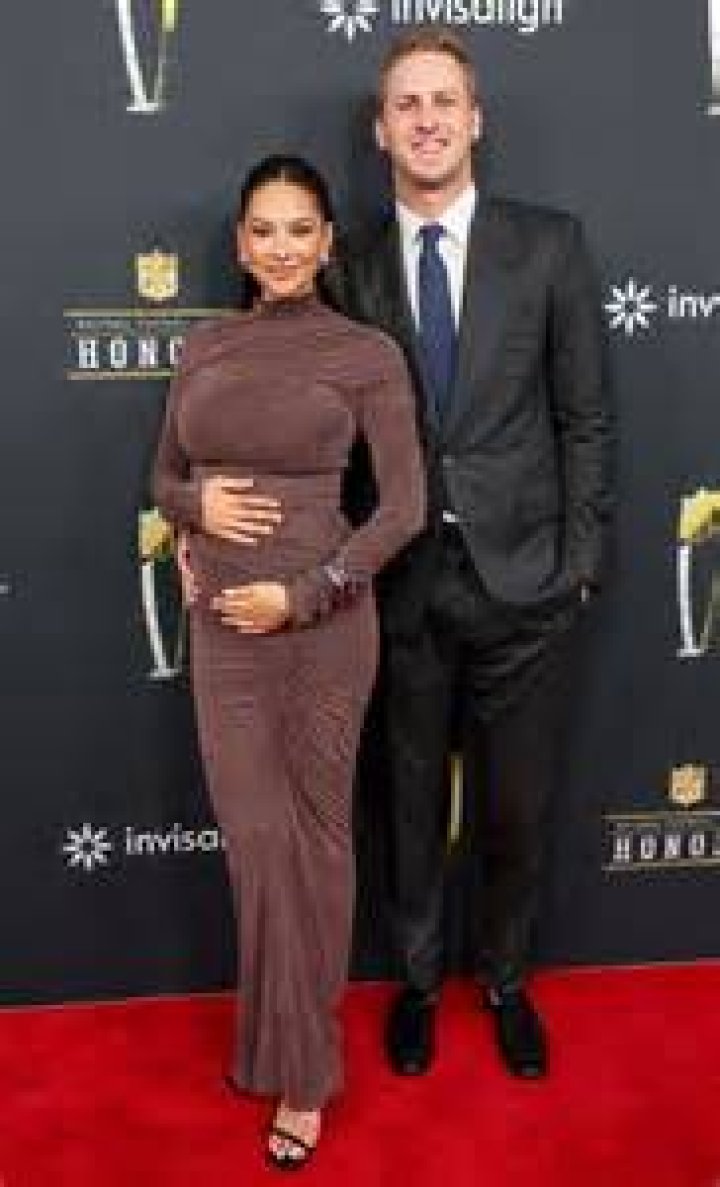 Jared Goff Ex-Wife: Unveiling the Truth Behind the Relationship