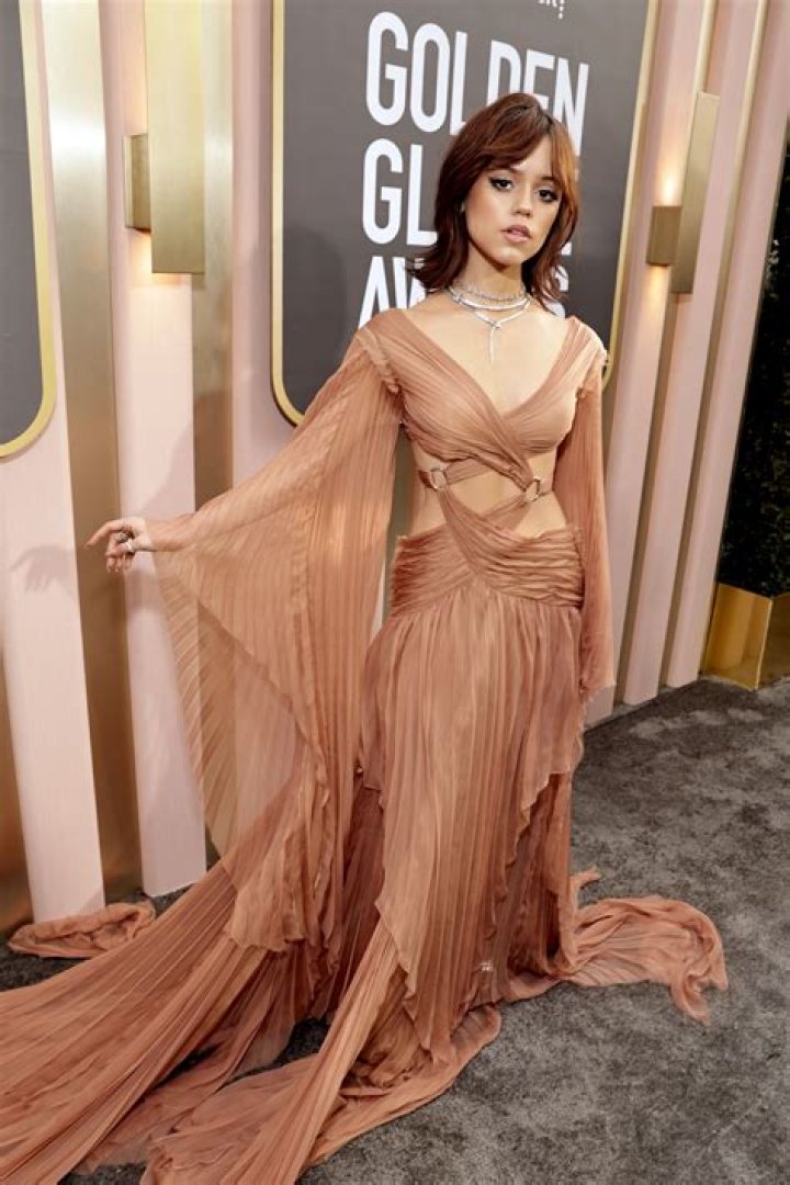 Jenna Ortega Nude: Debunking Myths and Understanding the Truth