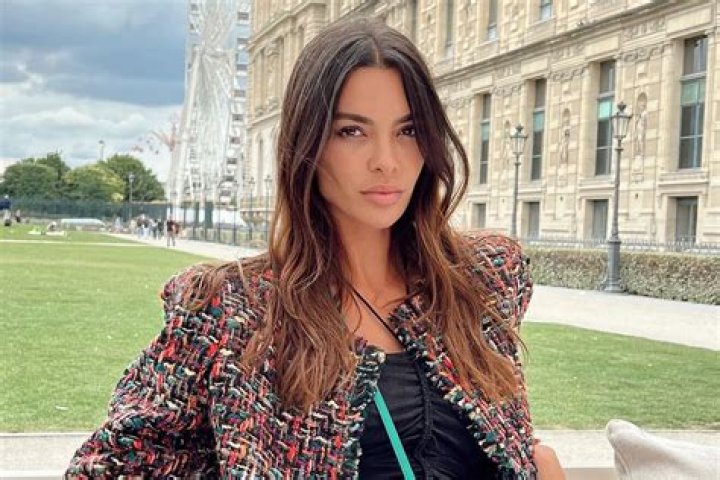 Joana Sanz: A Spanish Model's Journey Through Fashion and Public Life