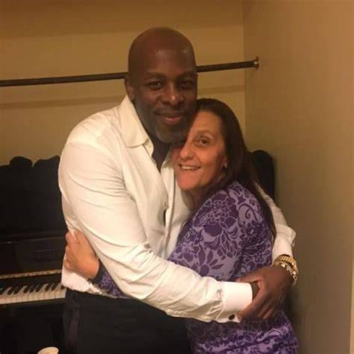 Joe Thomas Singer Wife: Unraveling the Personal Side of the R&amp;B Icon