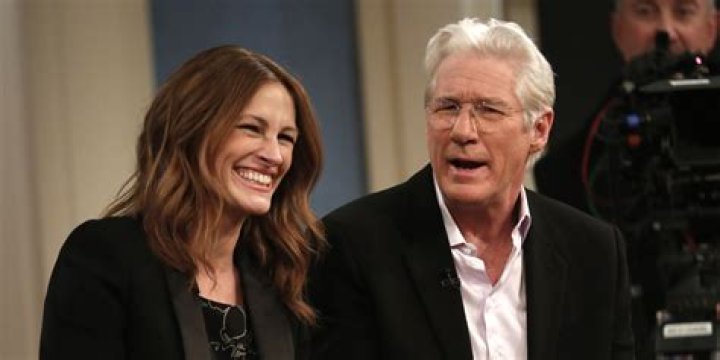 Julia Roberts and Lyle Lovett Daughter: A Closer Look at Their Life and Journey