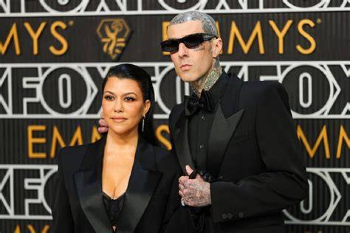 Kourtney and Travis Breaking News: The Ultimate Guide to Their Relationship and Latest Updates