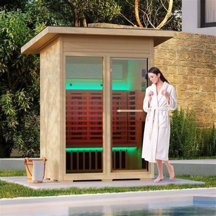 Maasafun: Uncovering the Deep Comfort of Earth Saunas Today