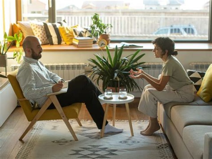 Mastering 'Quieres Agua': Your Simple Guide to Asking for Water in Spanish Today