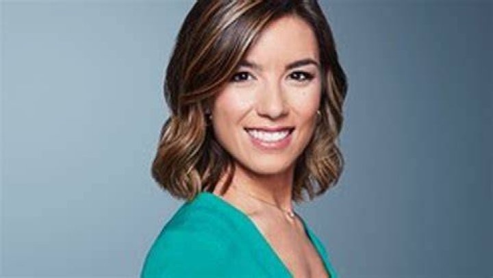Priscilla Alvarez CNN: Age, Salary, Net Worth & More | Latest