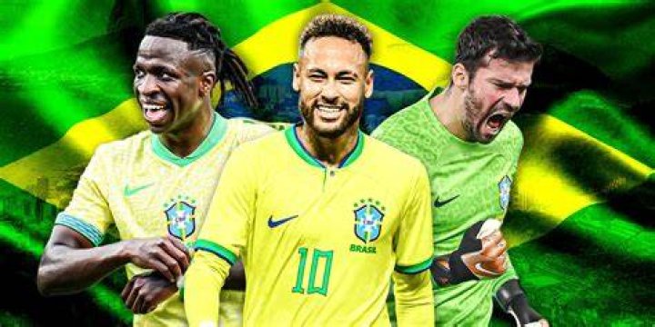 Raphaela Milagres: The Brazilian Star Shining Bright in Fitness and Fights