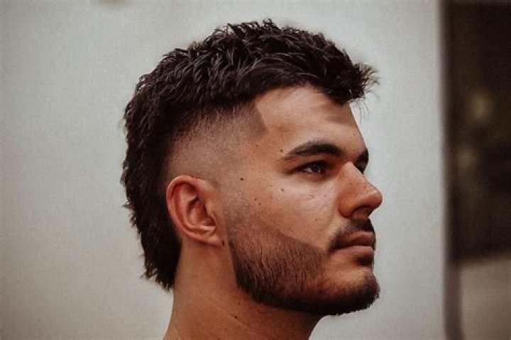 Revisiting the Mullet Haircut for Men: A Bold Style Statement