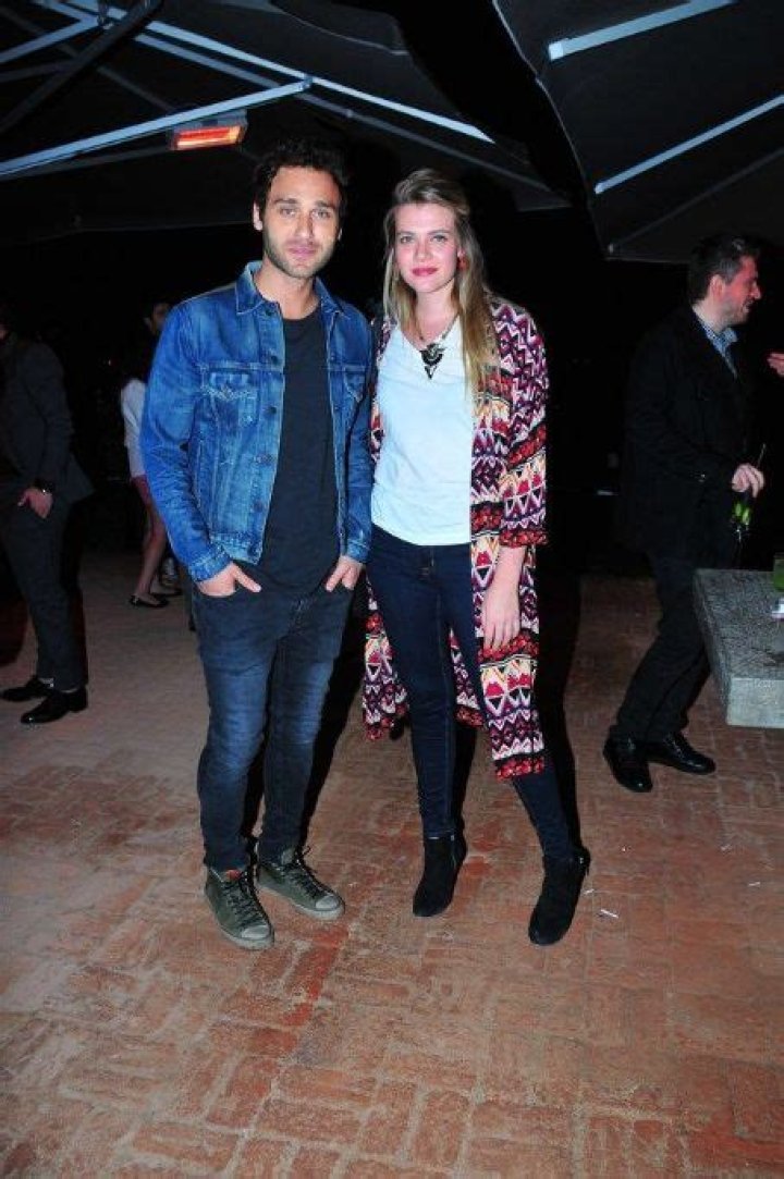 Seçkin Özdemir Wife