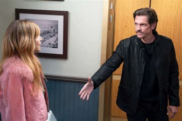 Steven Howey: Reba & Shameless Star | Films, Bio & More