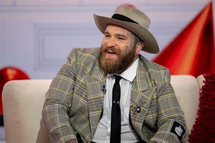Teddy Swims' "Lose Control": Lyrics, Meaning & Billboard Success