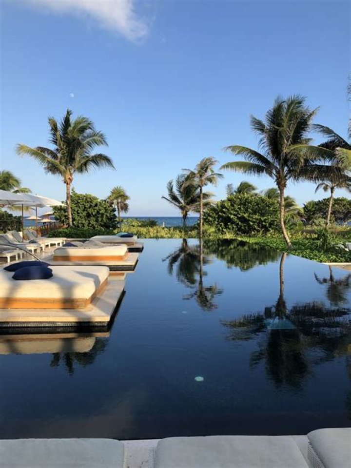 Unico 2087: A Comprehensive Guide to the Iconic Resort Experience