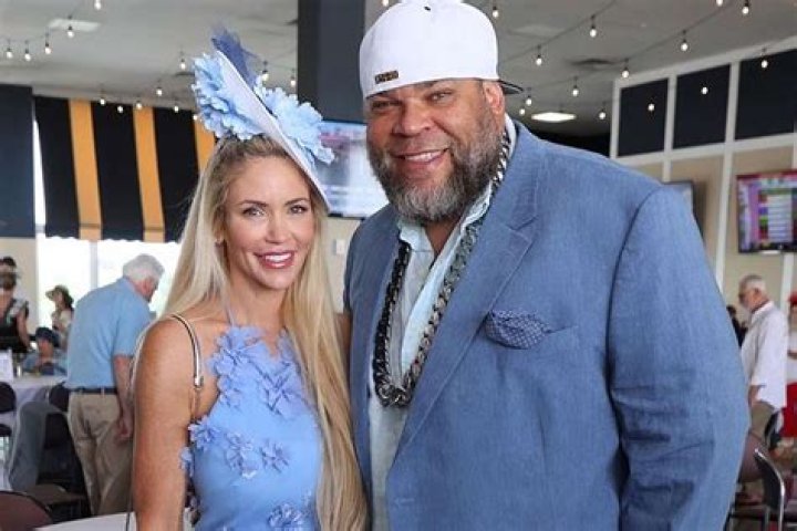 Who Is Tyrus' Wife