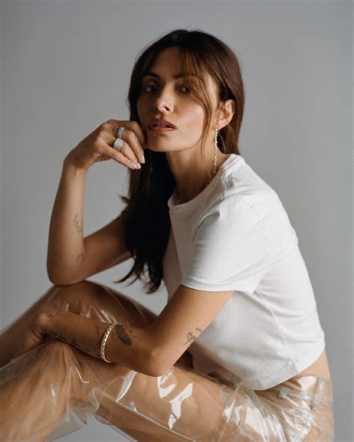 Willa Holland Nude: Understanding the Public's Interest in Her Career and Persona